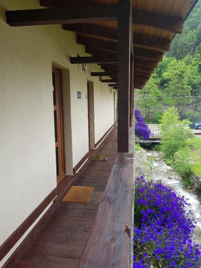 Casa Dexi Hotel Малая Екстериор снимка